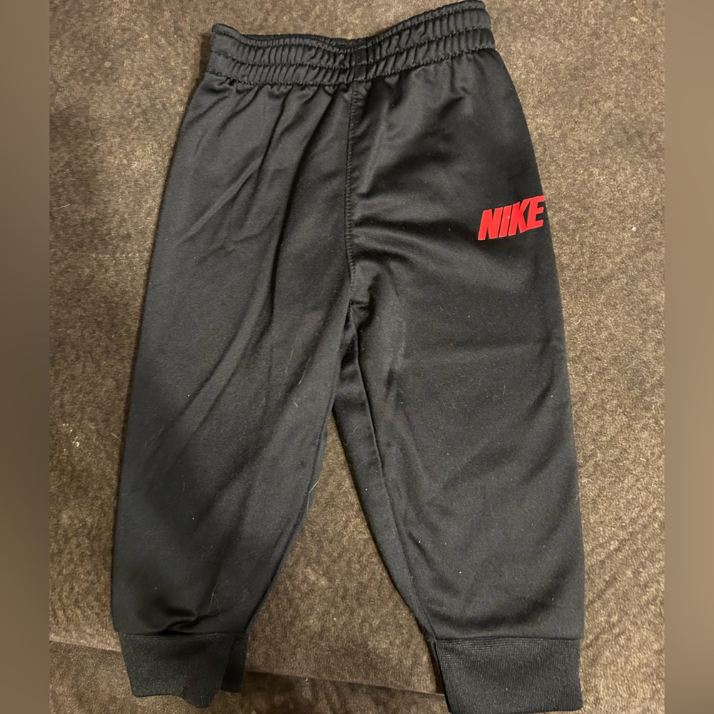 12M Nike pants. Great condition